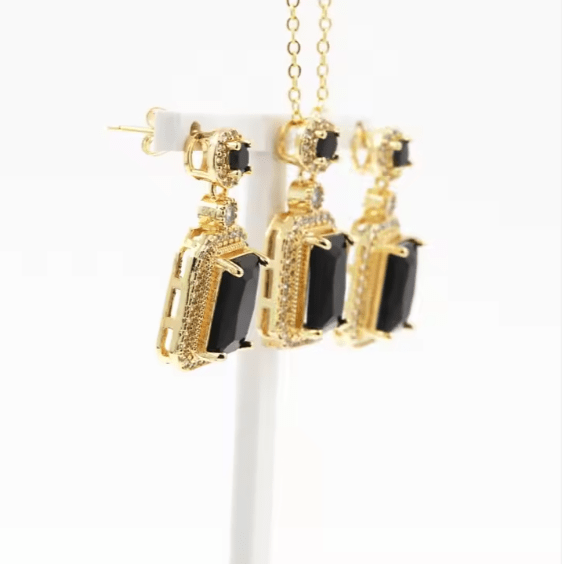 Luxurious Royal Gemstone Necklace & Earring Set - Elegant Women's Jewelry Gift